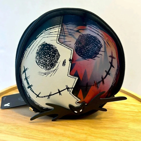 The Nightmare Before Christmas Jack's Face Lenticular Cosmetic Makeup Bag NWT - Picture 1 of 4